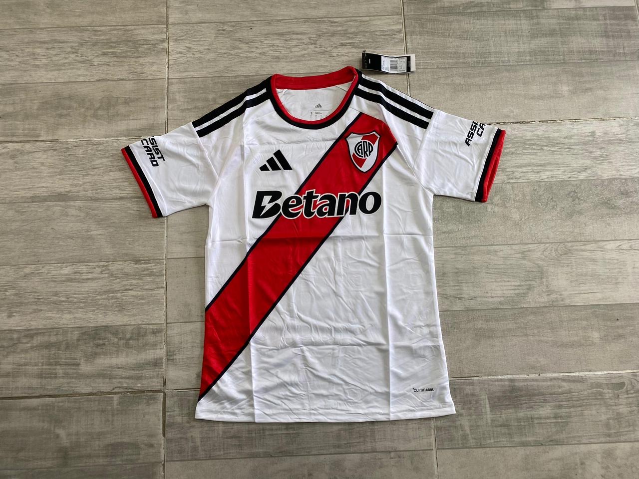 Camiseta titular River 2026